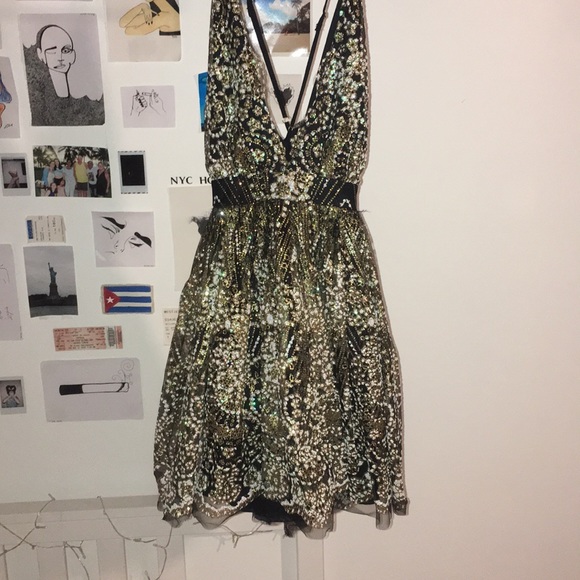 Short formal dress - Picture 5 of 5